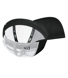 Flag Black/White