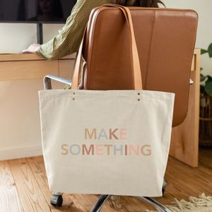 Natural Canvas Beige Logo Lifestyle