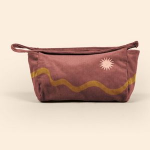 Cinnamon Red Logo Front