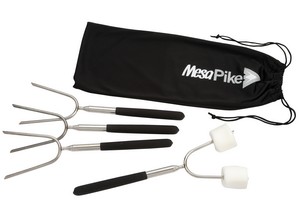 [1072-18] Extendable 34'' Roasting Sticks with Carrying Case