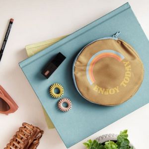 [5209-21-4CP] Pancake Pouch - 4cp Poly