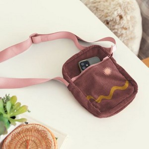 [5283-CR] Portrait Crossbody Bag (Corduroy)