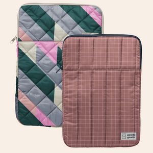 [5815-PP-4CP] 15" Portrait Laptop Sleeve (Puff Puff)