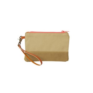[C040] Wristlet