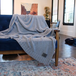 [CNST6070SL] Cloud Nine Soft Throw