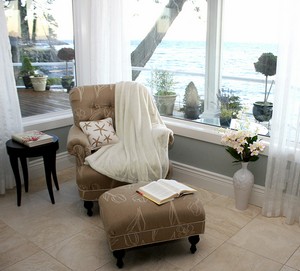 Opulence Throw