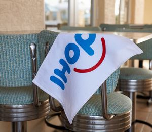 [KTCN1118-W] MaxxColor White Promo Rally Towel ( 11" x 18" )