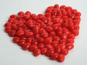[CONE-150CH] 150g Cinnamon Hearts with Full Color Label