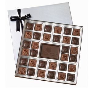[SQ32-K] 32 Piece Chocolate Squares Gift Box